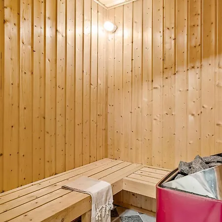 Casa de Férias Stunning In With Sauna