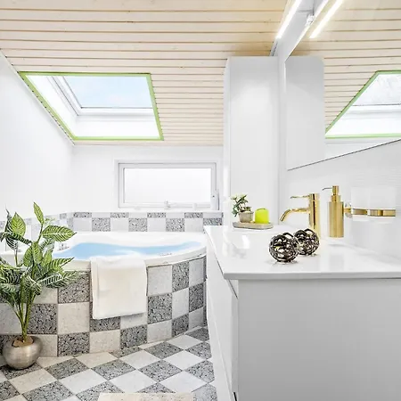 Stunning In With Sauna Ferienhaus *